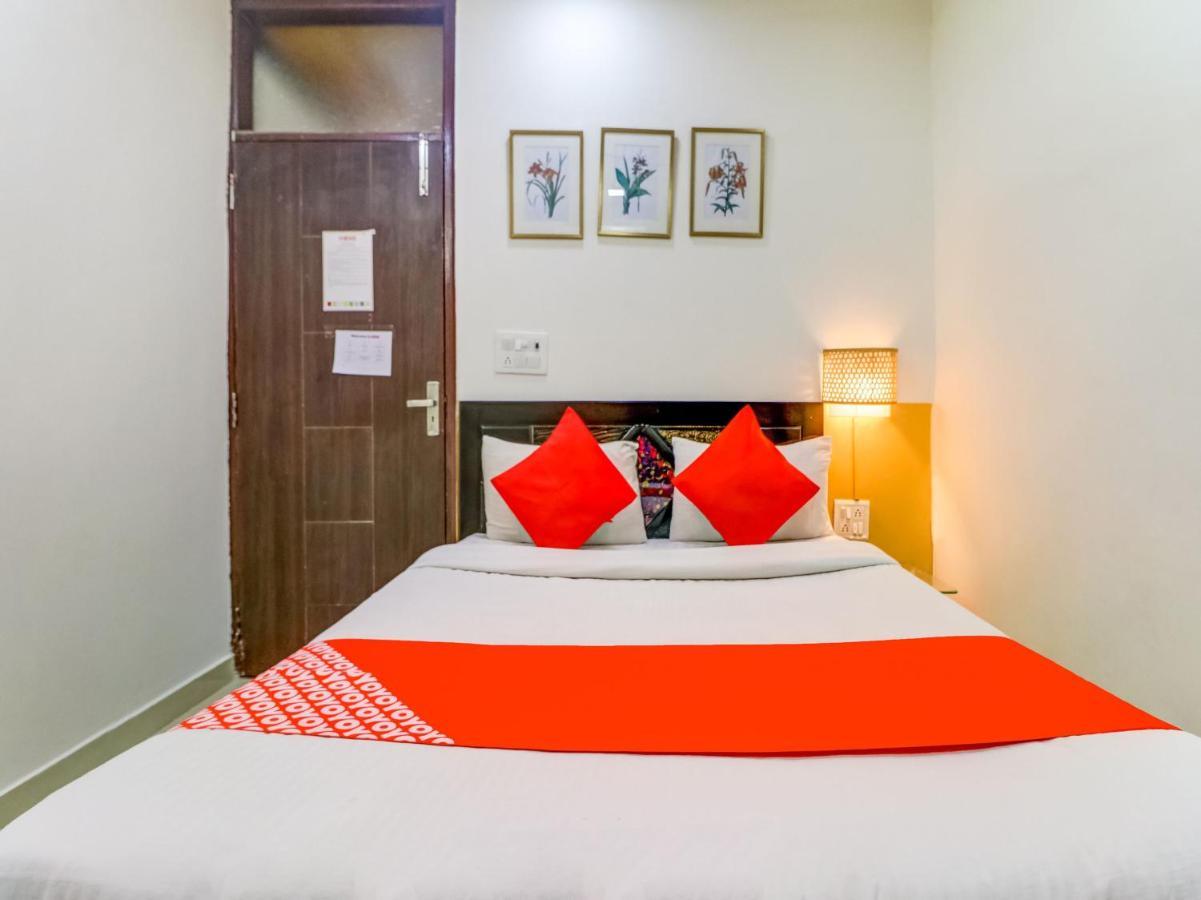 Oyo 74060 Taj Residency Hotel New Delhi Exterior photo